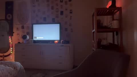 Maya Belle online show from 2, 12, 2024