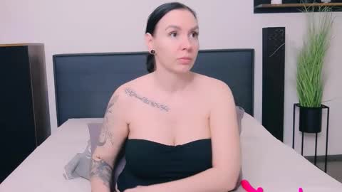 MayaCruise online show from 20, 2, 2026