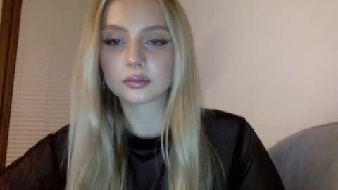 mayaflirt online show from 25, 3, 2026