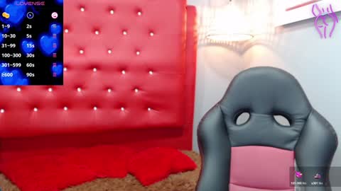Snapshot of mayamoira chatting on 8, 1, 2025 Maya online show from 8, 1, 2025