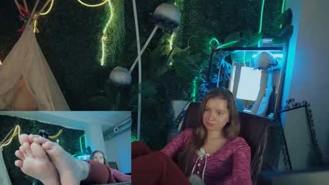 Snapshot of mayasinabon chatting on 9, 3, 2025 mayasinabon online show from 9, 3, 2025