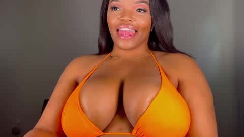 MayBabi online show from 31, 1, 2025