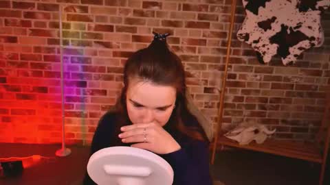 maybloom_ online show from 24, 3, 2026