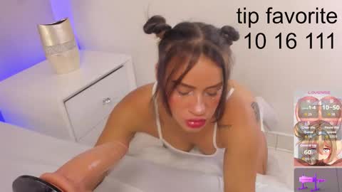 maye  online show from 23, 11, 2025