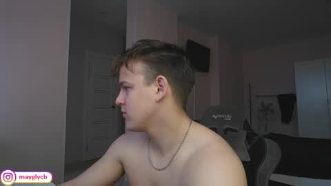 Snapshot of maygly chatting on 16, 5, 2026 Slava and Alextatto online show from 16, 5, 2026