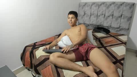 Mayky... online show from 5, 4, 2026