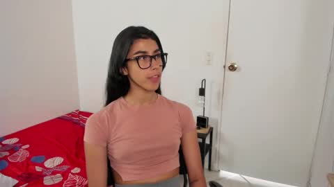 mazikeen_18 online show from 2, 6, 2026