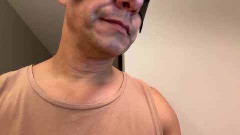 mb_braziliancouple online show from 29, 9, 2025