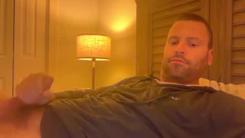 Snapshot of mbnc chatting on 22, 11, 2025 lol online show from 22, 11, 2025