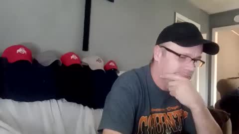 Snapshot of mcfly1973 chatting on 2, 12, 2024 mcfly1973 online show from 2, 12, 2024