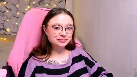 Snapshot of me_hanna chatting on 13, 2, 2025 Hanna online show from 13, 2, 2025