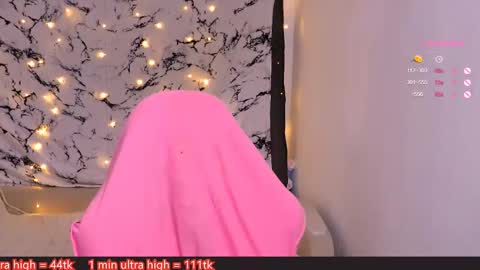 Snapshot of me_hanna chatting on 17, 2, 2025 Hanna online show from 17, 2, 2025