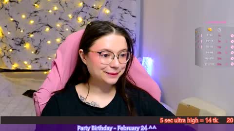 Snapshot of me_hanna chatting on 22, 2, 2025 Hanna online show from 22, 2, 2025