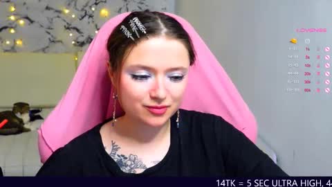 Snapshot of me_hanna chatting on 6, 3, 2025 Hanna online show from 6, 3, 2025