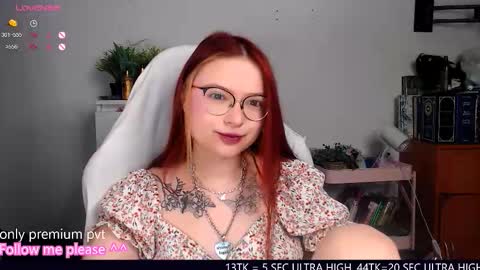 Snapshot of me_hanna chatting on 6, 10, 2025 Hanna online show from 6, 10, 2025