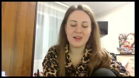 meadoweyes_ online show from 9, 1, 2026