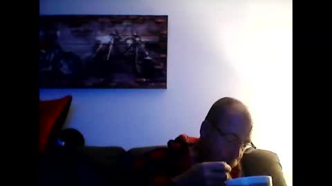 me at home online show from 14, 10, 2025