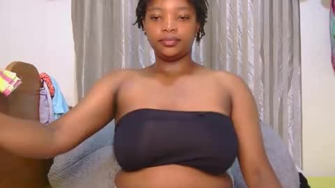 Meddy maya online show from 21, 11, 2025