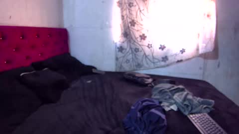 medellinblacx online show from 7, 2, 2025