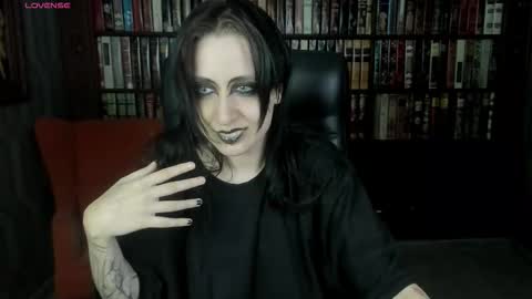 Snapshot of medusagorgona_ chatting on 6, 11, 2025 Medusa online show from 6, 11, 2025