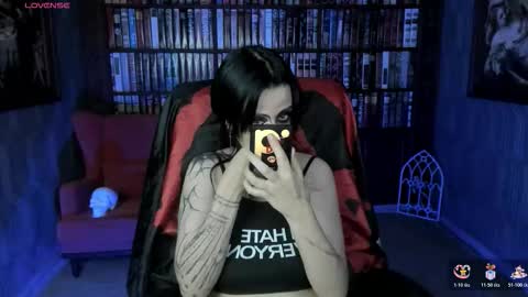 Medusa online show from 5, 12, 2025