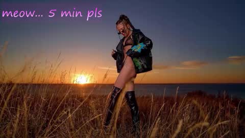 Sweet Meow nonude online show from 3, 11, 2025