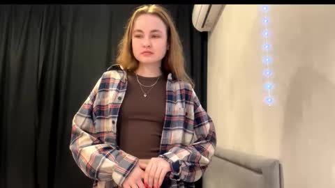 Olivia online show from 25, 11, 2025