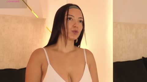 Megan online show from 18, 4, 2026