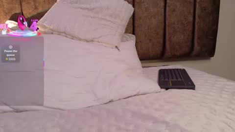 Megan  online show from 9, 10, 2025