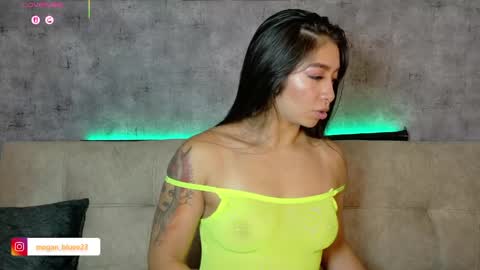 Megan Bluee online show from 16, 4, 2026