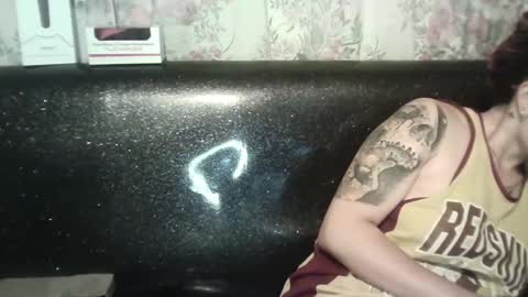 Snapshot of megan_coop3r_ chatting on 13, 12, 2024 Megan and sophi online show from 13, 12, 2024