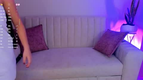 Snapshot of megan_cooper28 chatting on 17, 6, 2026 MEGAN COOPER online show from 17, 6, 2026