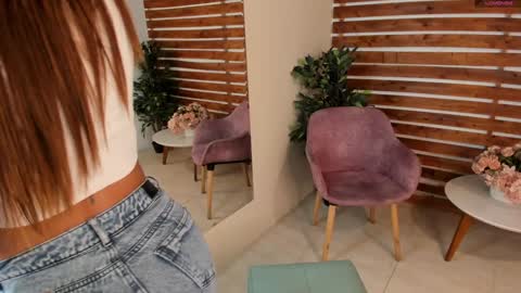 Snapshot of megan_raiin chatting on 5, 2, 2025 megan_raiin online show from 5, 2, 2025