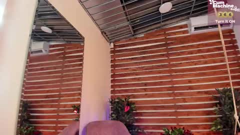 Snapshot of megan_raiin chatting on 16, 2, 2025 megan_raiin online show from 16, 2, 2025