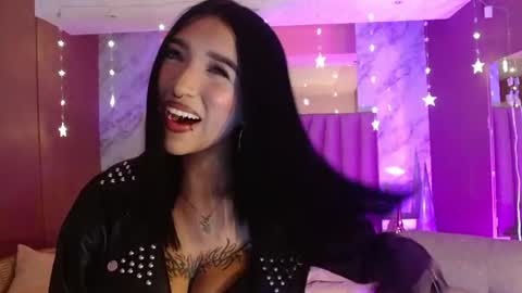 Snapshot of megan_saint chatting on 22, 6, 2026 megan_saint online show from 22, 6, 2026