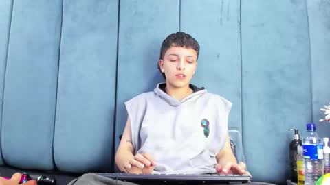 megan_thompsonn_ online show from 15, 2, 2026