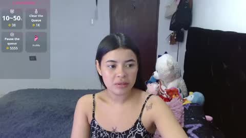 Snapshot of megan_ve chatting on 26, 4, 2026 Carolina online show from 26, 4, 2026
