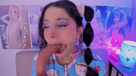 Megan  online show from 24, 1, 2025