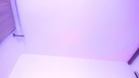 Megan  online show from 28, 3, 2026