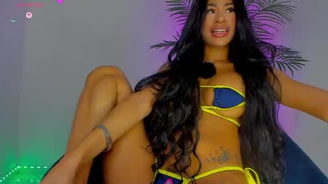 megancarlott_ online show from 11, 5, 2026