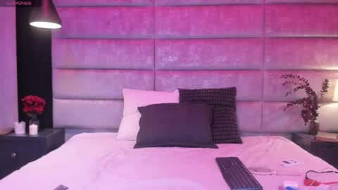 meganmonroee_ online show from 3, 4, 2026