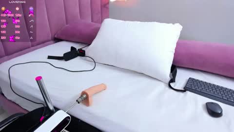 Megan  online show from 18, 2, 2026