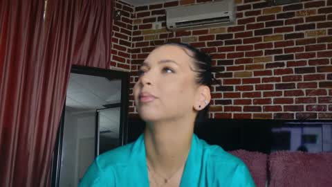 Snapshot of megansin_ chatting on 1, 10, 2025 Megan online show from 1, 10, 2025