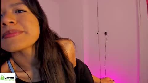 Snapshot of meganthompsonn chatting on 18, 9, 2025 Megan online show from 18, 9, 2025
