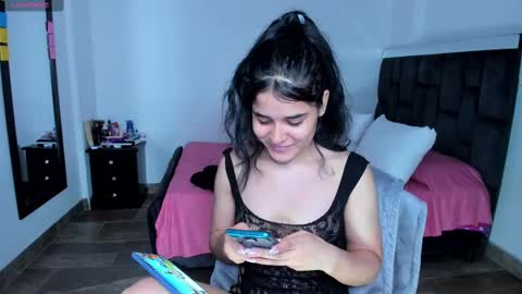 Snapshot of meganxue18 chatting on 11, 3, 2025 Megan Xue online show from 11, 3, 2025