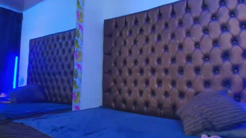 Snapshot of meggan_07 chatting on 19, 12, 2025 meggan online show from 19, 12, 2025