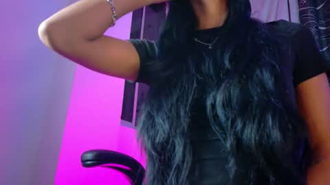 Snapshot of meggan_07 chatting on 11, 1, 2026 meggan online show from 11, 1, 2026