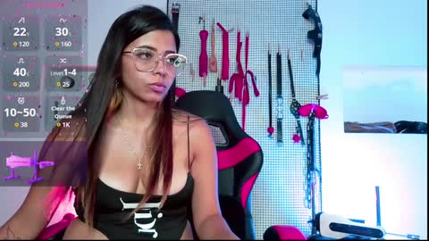 Snapshot of meggan_greey chatting on 1, 1, 2025 Your best slave  online show from 1, 1, 2025