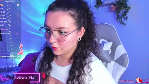   online show from 4, 10, 2025