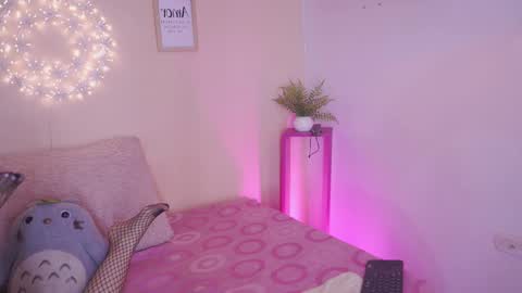 Meggie 1J online show from 19, 12, 2025